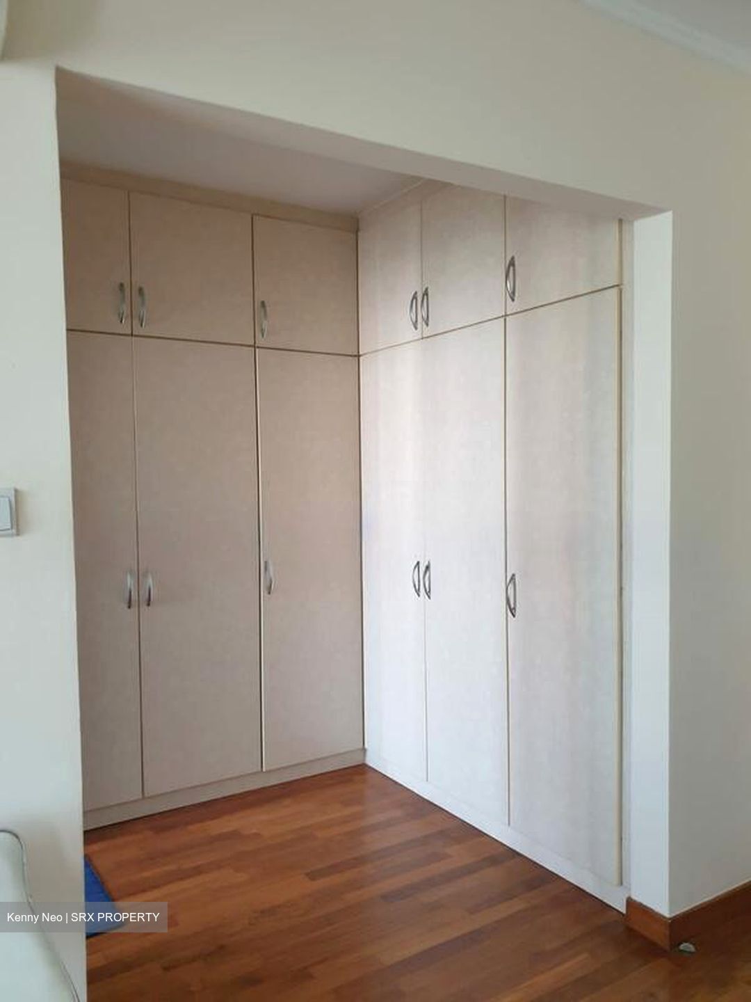Seagull Walk (D16), Terrace #519109451